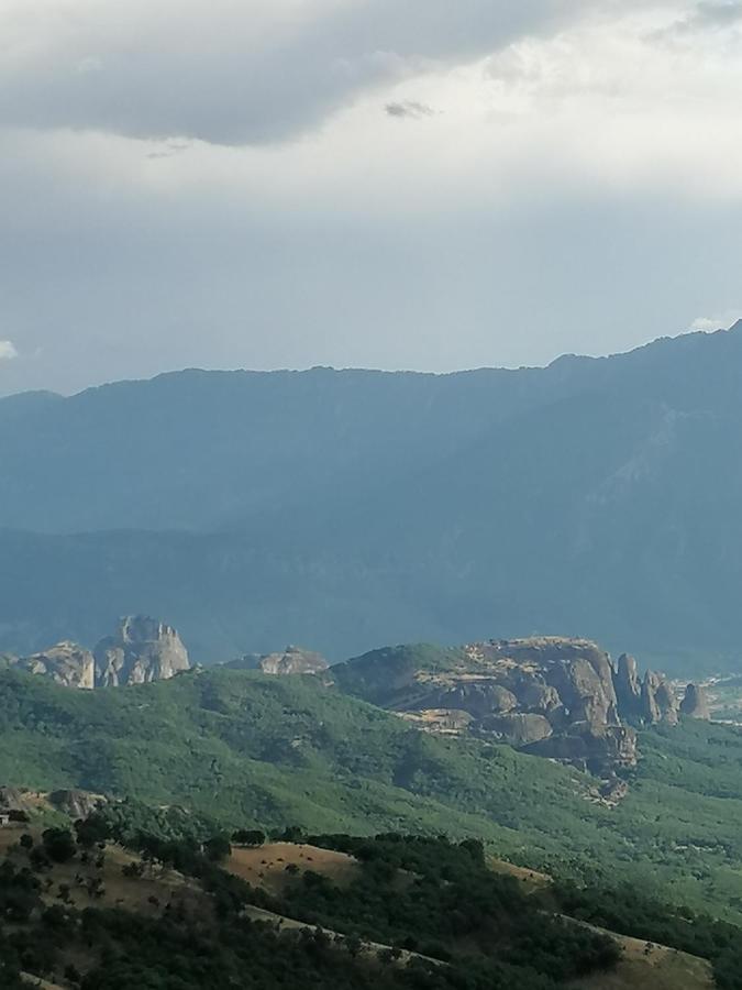 Meteora'S Sunset Διαμέρισμα Καλαμπάκα Εξωτερικό φωτογραφία
